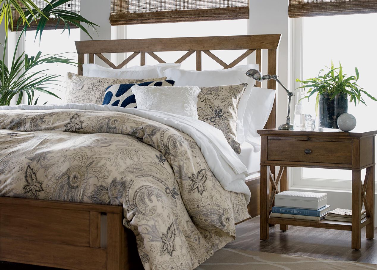 Choose Your Mattresses Feel Here at Linen House, we offer the best of both worlds by providing fashionable bed linen at affordable prices. You can shop bed linen online at Linen House and enjoy huge savings across our wide range of bed essentials, quilt covers, sheets, cushions, bathroom towels and more.